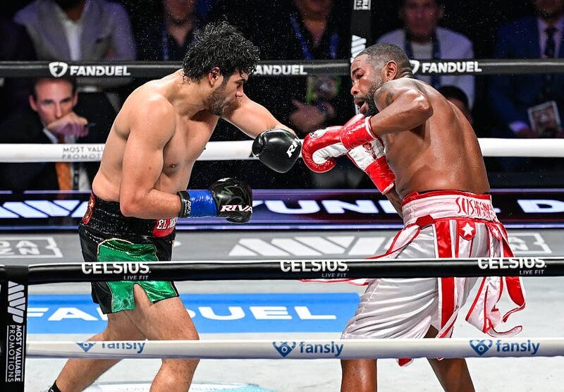 Рамірес захистив пояси WBA та WBO у важкій вазі