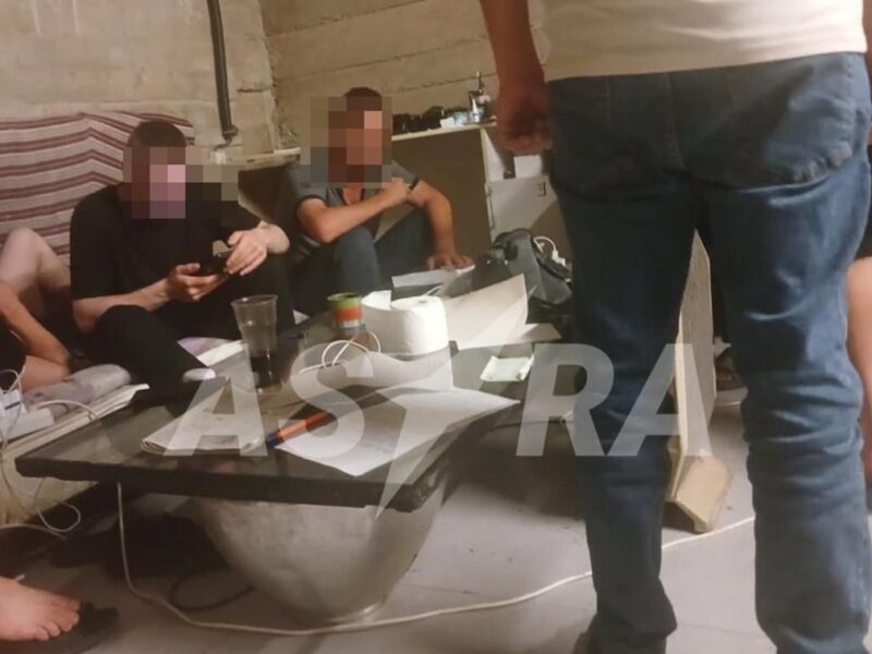 РФ тижнями тримає у підвалі депортованих українців – ЗМІ