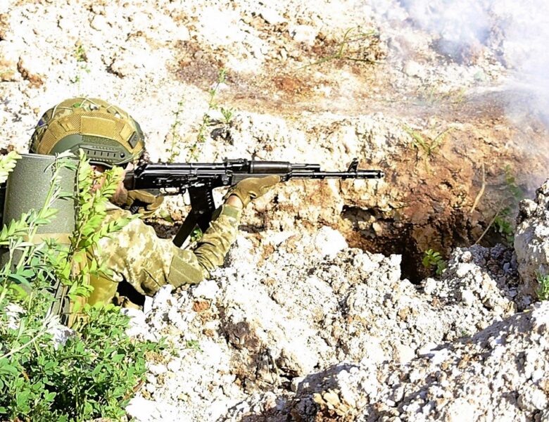 Росіяни зупинені на Сумщині – Зеленський