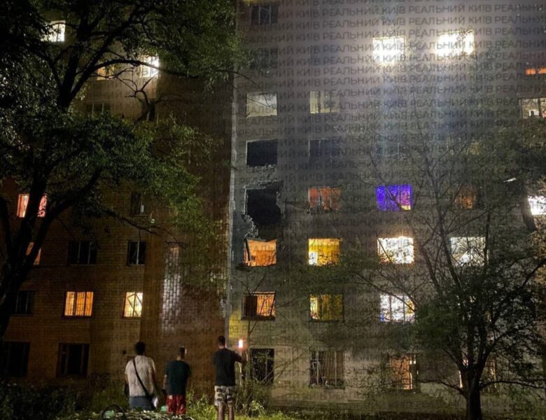 Російські дрони пошкодили гуртожиток Київського авіаційного інституту