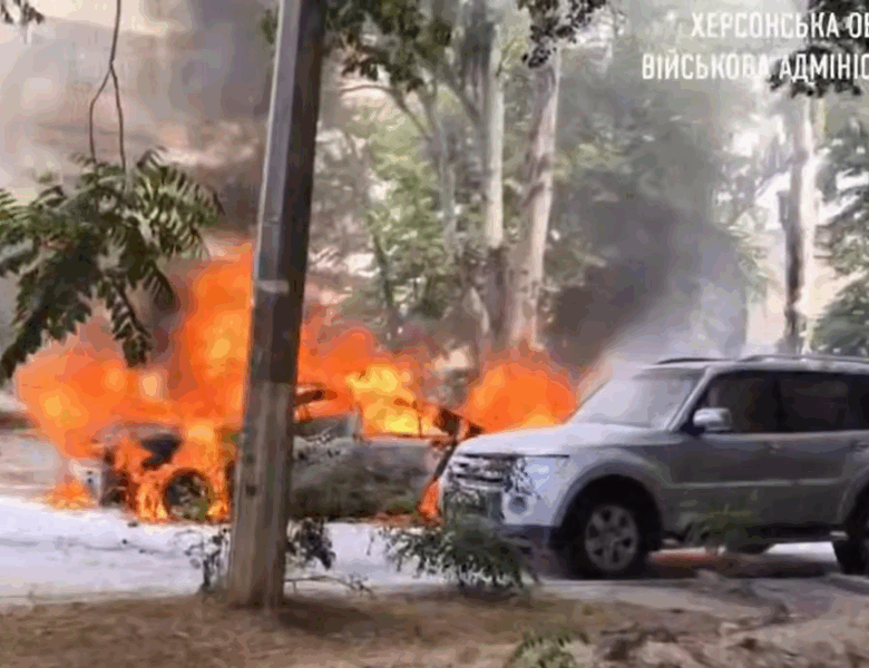 Російський дрон атакував центр Херсона