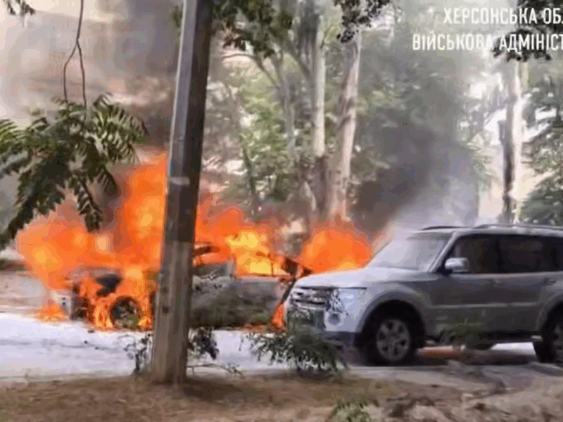 Російський дрон атакував центр Херсона