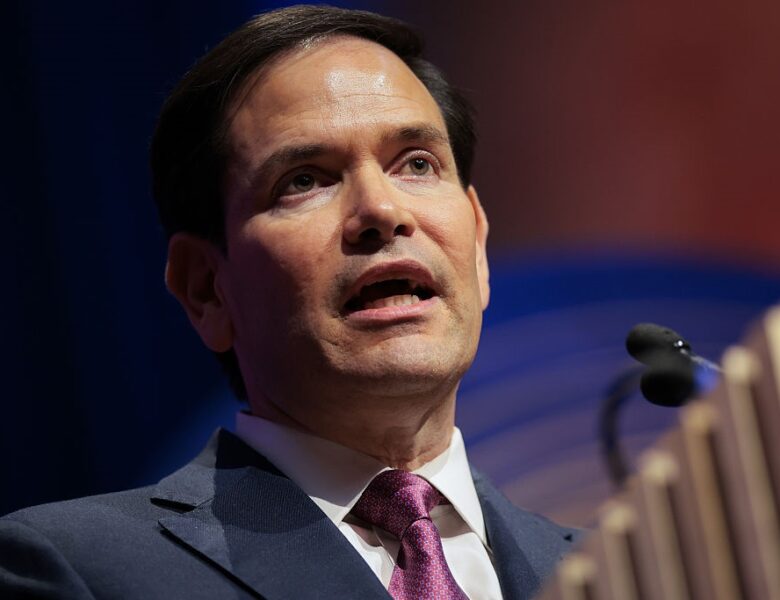 Рубіо привітав росіян з днем РФ