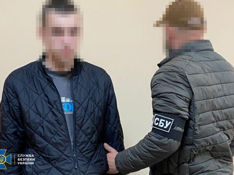 СБУ затримала шістьох підпалювачів, які виконували замовлення Росії