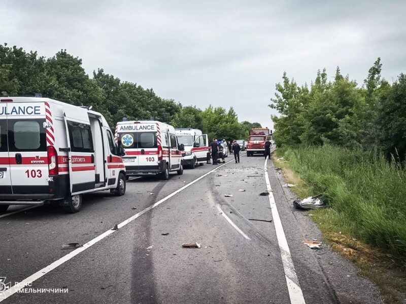 Смертельна ДТП на Хмельниччині: дві особи загинули