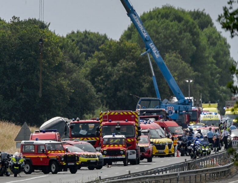Смертельне ДТП з українцями у Франції: стали відомі деталі
