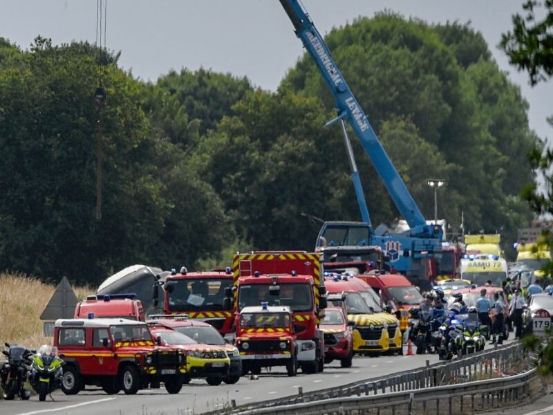 Смертельне ДТП з українцями у Франції: стали відомі деталі
