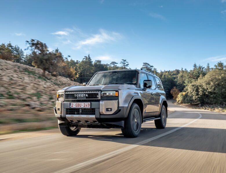 Toyota Land Cruiser Prado отримав дві нові версії