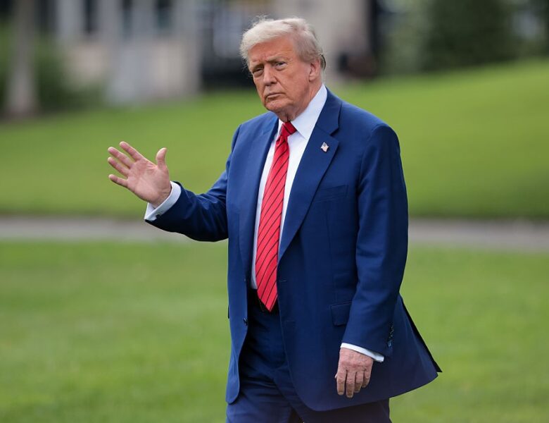 Трамп прибув у Гаагу на саміт НАТО