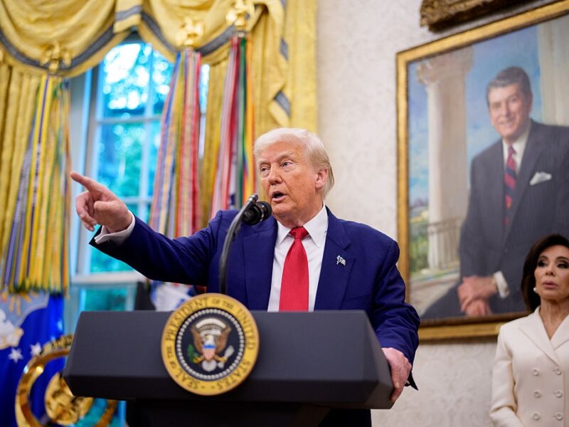 Трамп запровадив заборону на в’їзд для громадян 12 країн