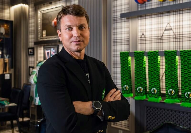 Тренер збірної розповів, чи планує залучати Усика в грі