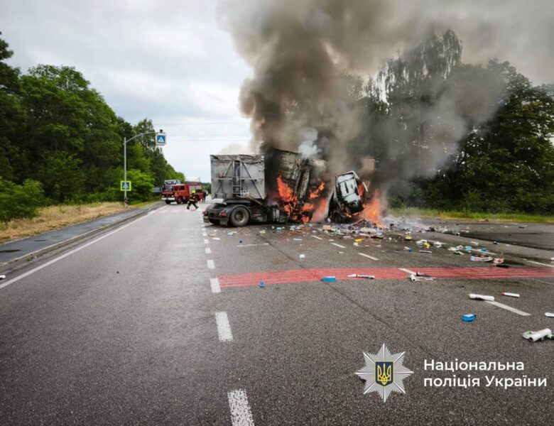 У ДТП на Вінниччині загинули двоє людей