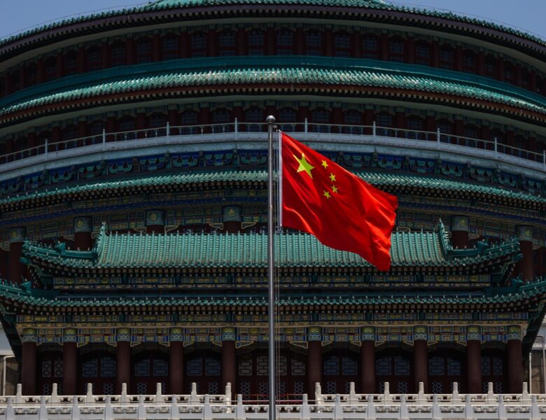 У Китаї топчиновника засудили до смертної кари за хабарі