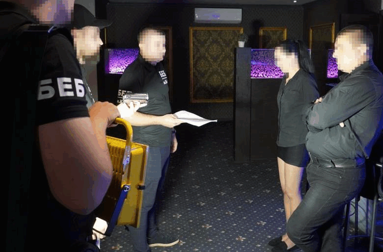 У Києві ліквідували діяльність семи нелегальних гральних закладів