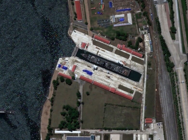 У КНДР перемістили пошкоджений есмінець ближче до РФ