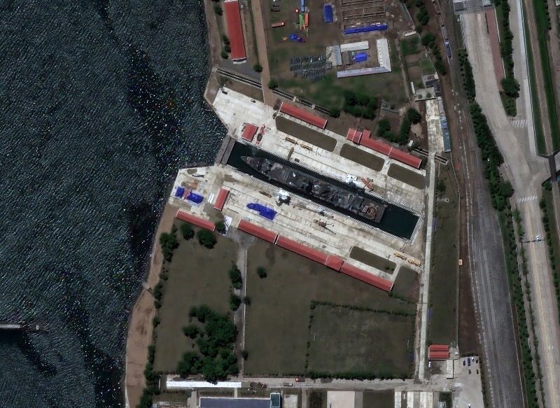 У КНДР перемістили пошкоджений есмінець ближче до РФ