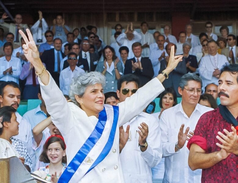 У Коста-Риці померла перша жінка-президент Нікарагуа
