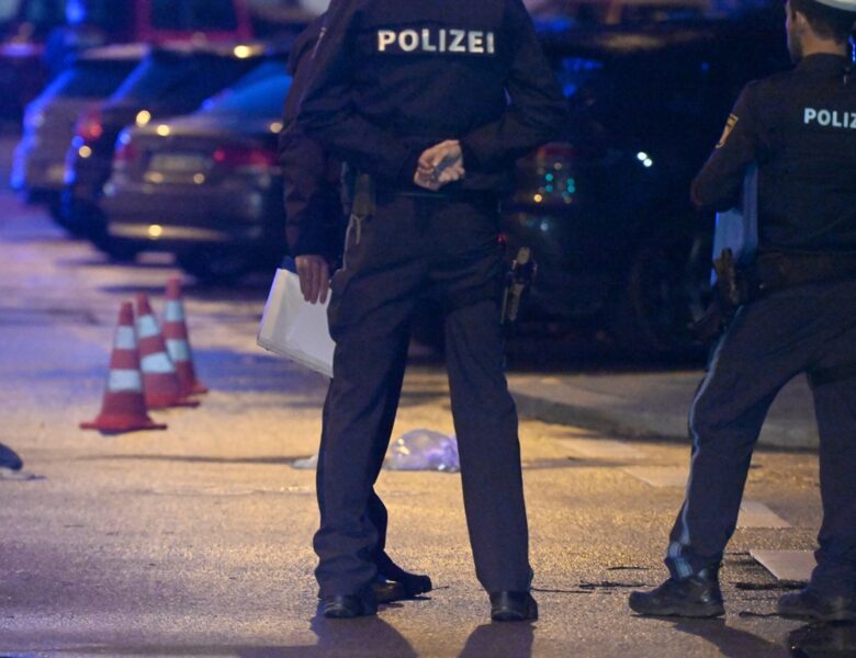 У Мюнхені застрелили жінку, що нападала з ножем на перехожих