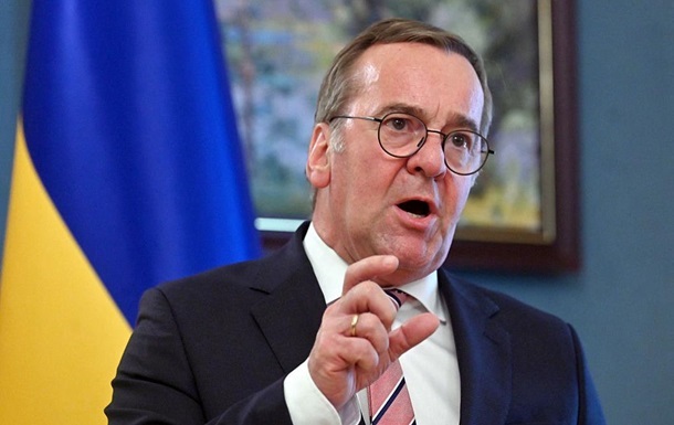 У Німеччині “загубили” €900 млн на зброю Україні