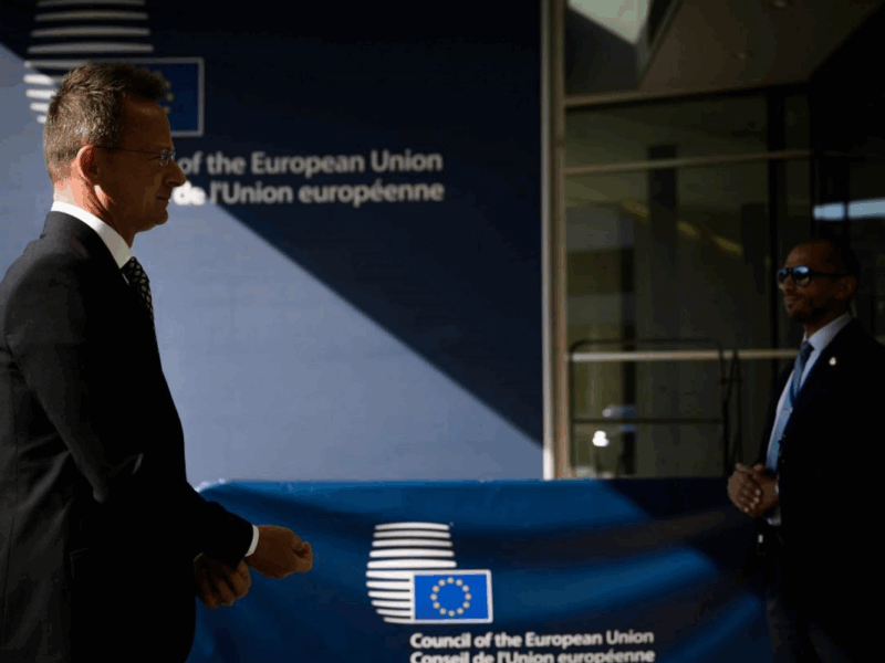 Угорщина ветувала план Єврокомісії щодо відмови від енергоносіїв РФ