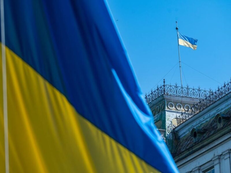 Україна відзначає День Конституції