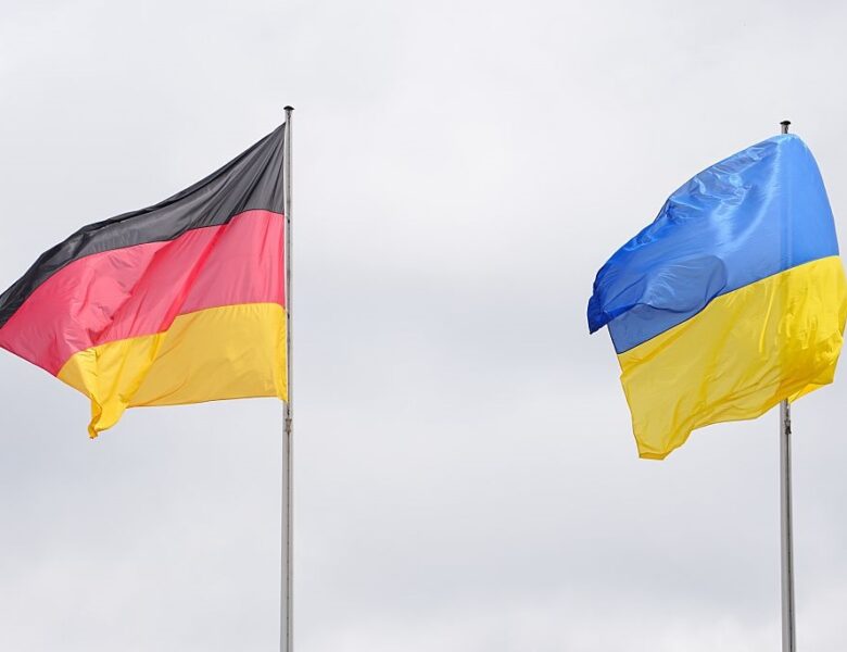 Уряд Німеччинисхвалив €8,3 млрд допомоги Україні