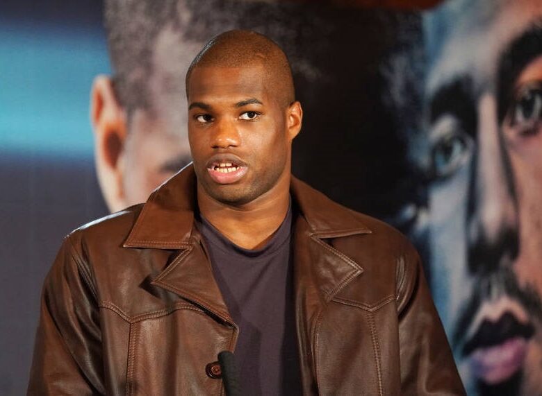 Усик готовий поступитися місцем: Дюбуа коментує майбутній бій