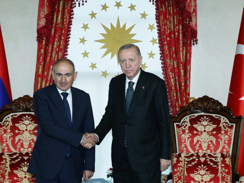 В Ердогана розповіли про історичний візит премʼєра Вірменії