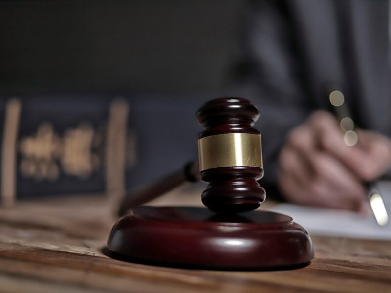 В Естонії засудили авторку проросійської книги за держзраду