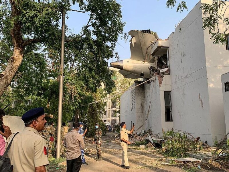 В Індії знайшли одного вцілілого після авіакатастрофи