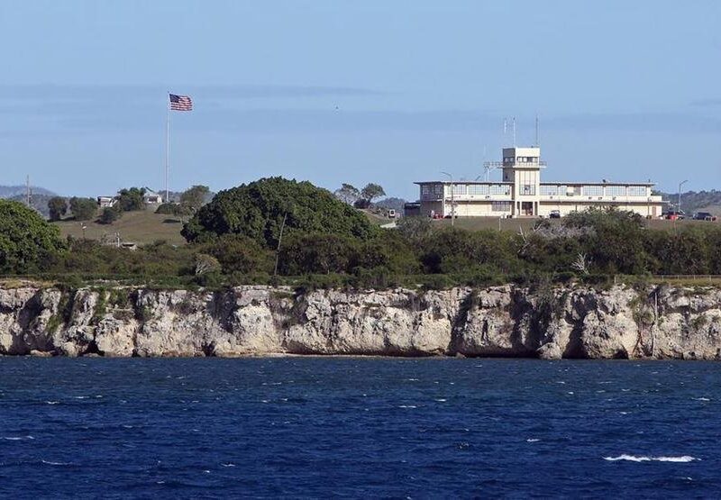 В США планують таємно відправити тисячі мігрантів на базу Гуантанамо – ЗМІ