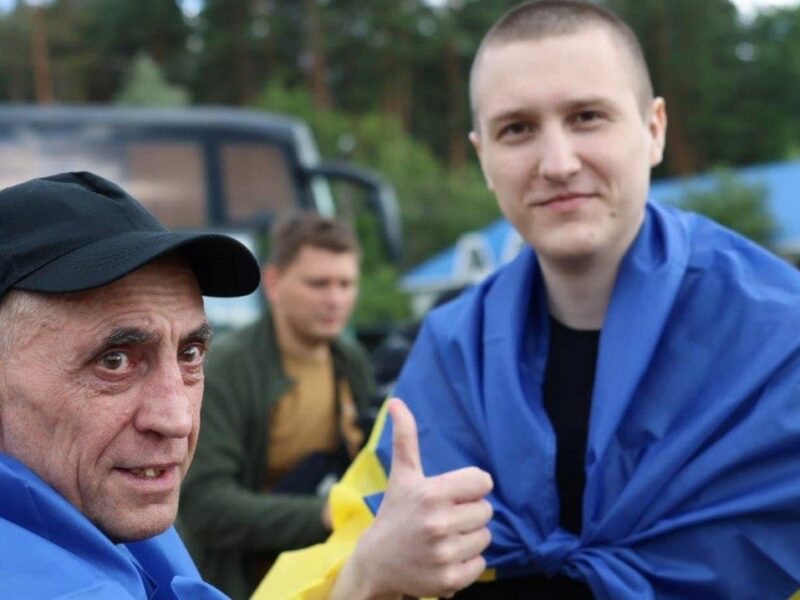 Великий обмін: Україна повернула групу захисників