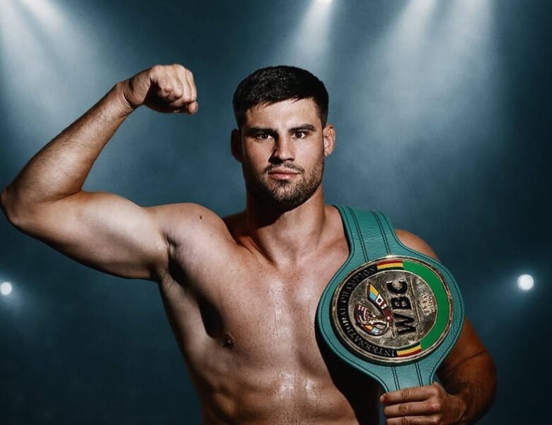 Видовище буде жорстким: Новицький поділився деталями бою з Сіренком