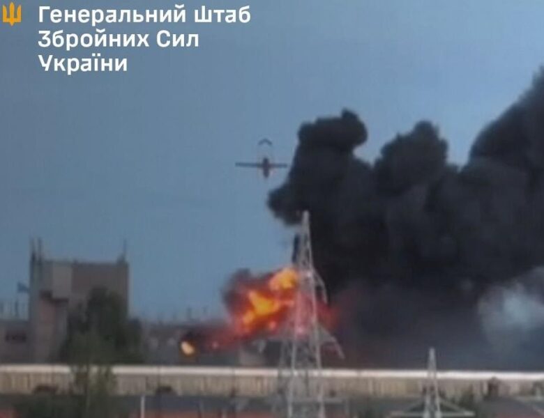 Виготовляє антени для “шахедів”: Генштаб підтвердив ураження заводу в РФ