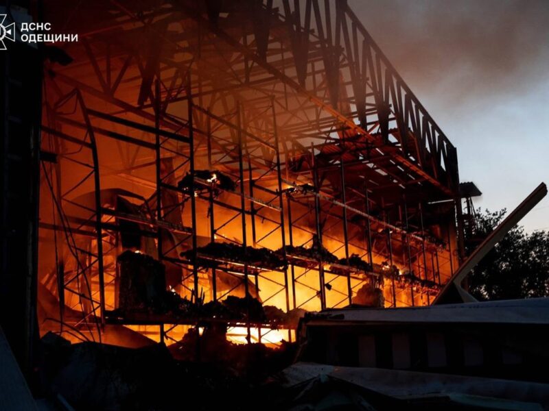 Внаслідок атаки дронів в Одесі постраждали п’ятеро людей