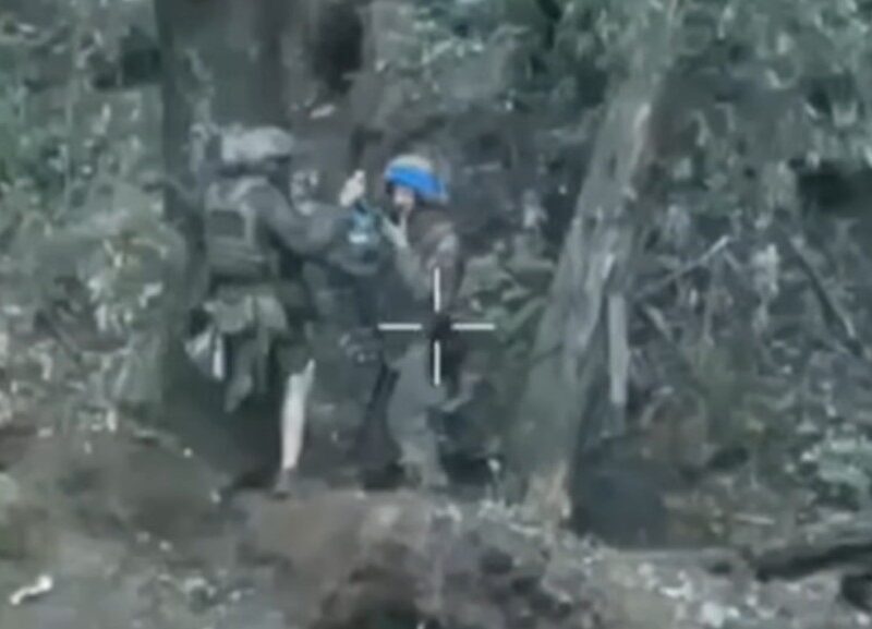 Воїн ЗСУ завдяки дрону взяв у полон росіянина