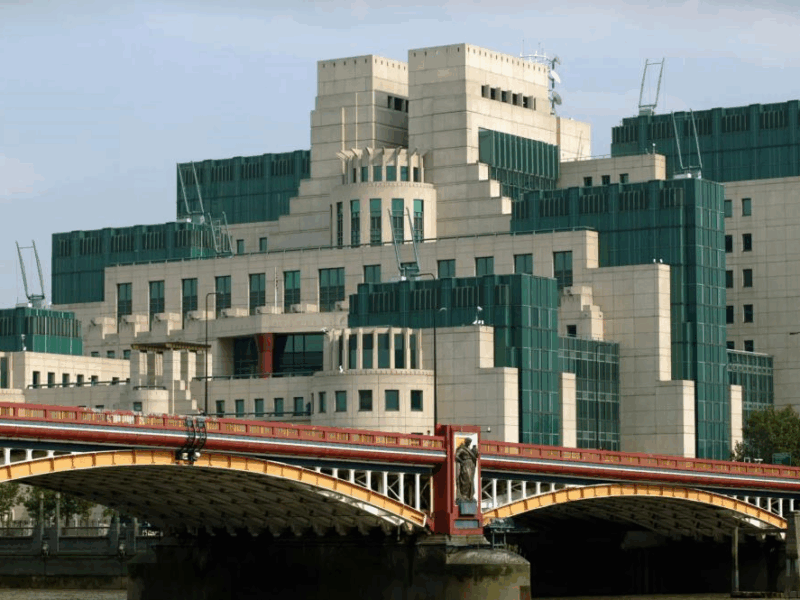 Вперше в історії зовнішню розвідку Великої Британії очолила жінка