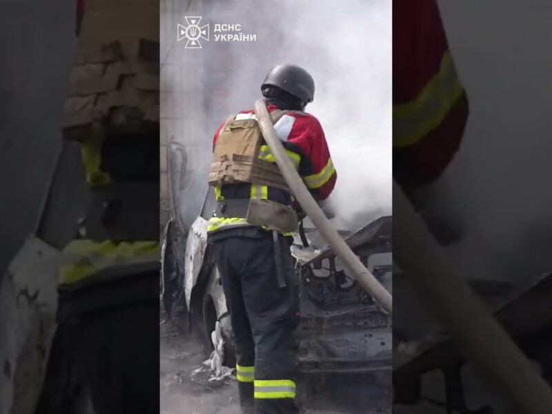 росіяни обстріляли рятувальників