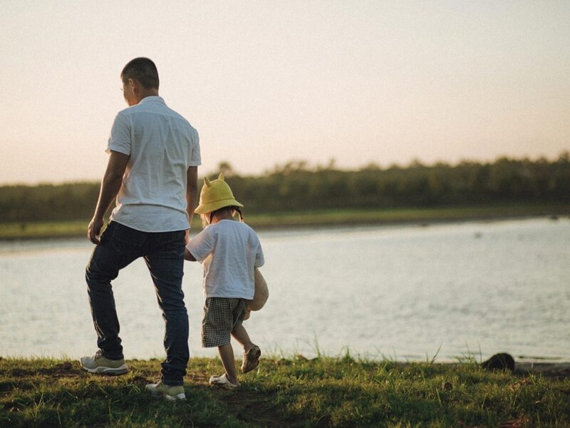 З початку війни в Україні у 67 разів побільшало справ щодо батьків-одинаків