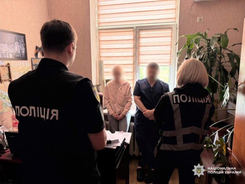 Запорізькі лікарі привласнювали кошти на лікування поранених військових