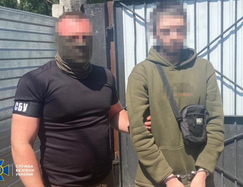 Затримали поплічників РФ, які вчиняли диверсії на УЗ та палили авто ЗСУ