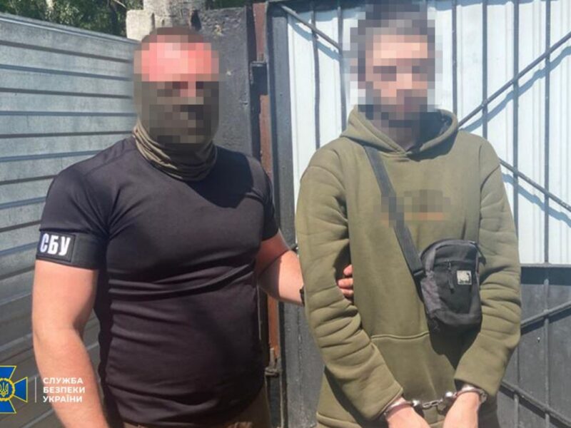 Затримали поплічників РФ, які вчиняли диверсії на УЗ та палили авто ЗСУ