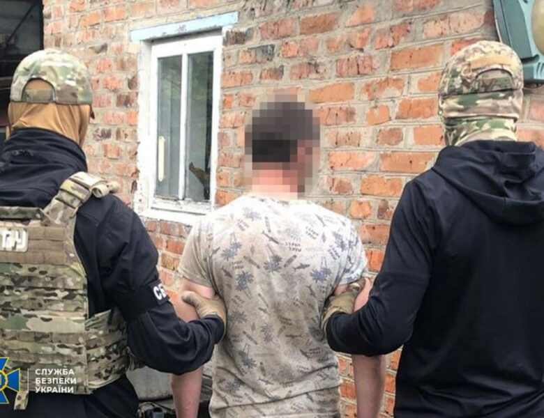 Затримано агента ФСБ, який шпигував за авіацією ЗСУ на Хмельниччині