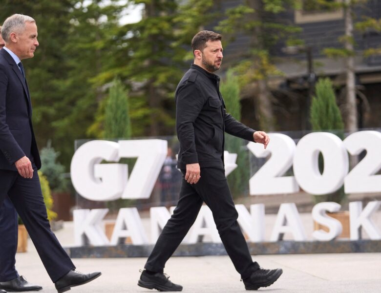 Зеленський достроково повертається з саміту G7 – ЗМІ