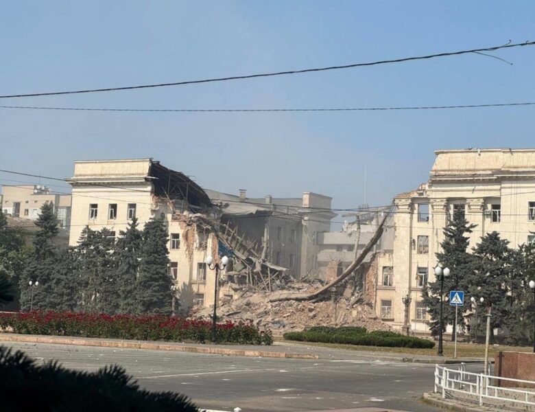 Зеленський про удар РФ по Херсону: Хворі істоти