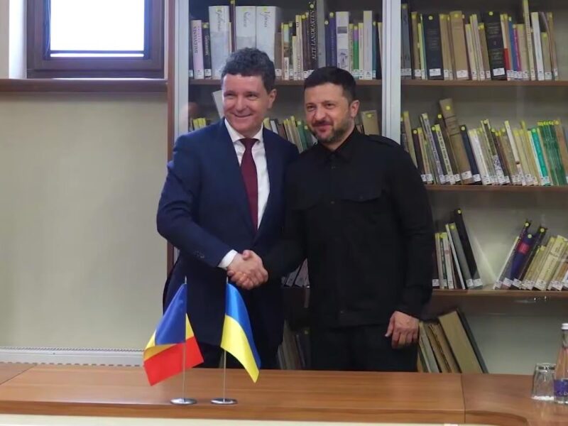 Зеленський провів першу зустріч з президентом Румунії