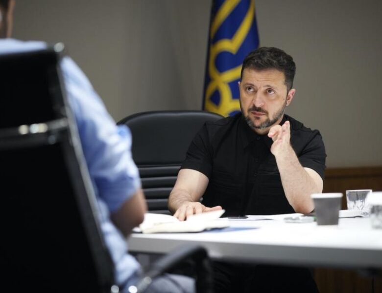 Зеленський розповів про шпигунів Угорщини