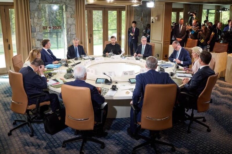 Зеленський відреагував на політику Трампа щодо РФ