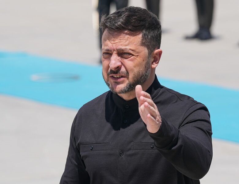 Зеленський відреагував на привітання США з днем РФ