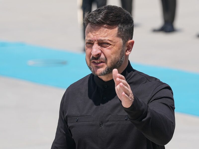 Зеленський відреагував на привітання США з днем РФ